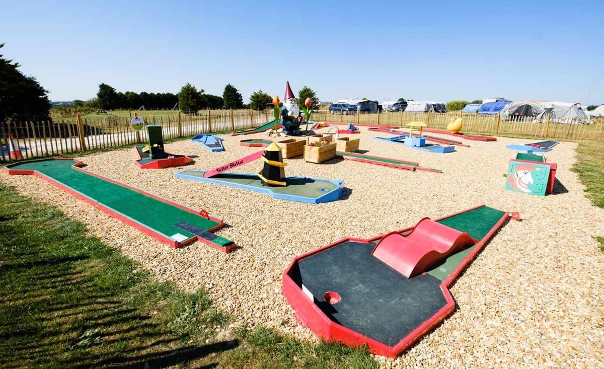 Cornwall Family Friendly Villa With Free Use Of Pool, Soft Play, Mini Golf, Tennis, Gym, Fitness Classes, Sauna And Ice Baths New Quay Exterior foto
